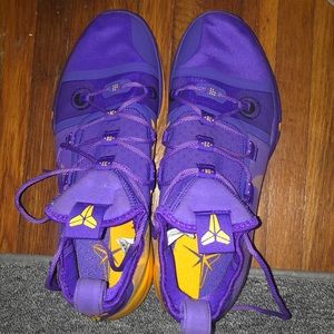 Nike Kobe AD Lakers Hyper Grape